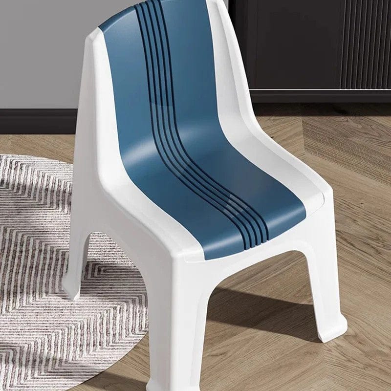 Lightweight Portable Kids Study & School Chair – Safe, Durable Seating for Classroom, Beach & Outdoor Use
